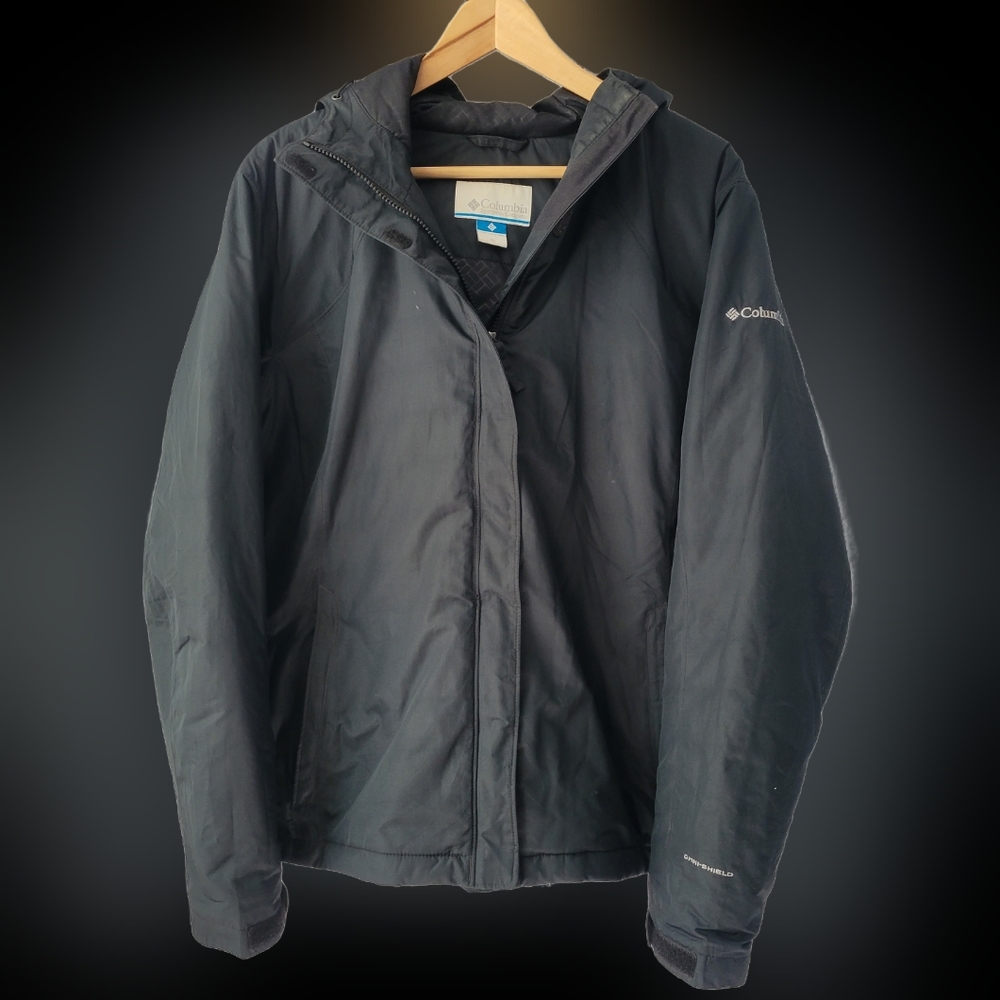 Columbia Omni-shield ski jacket